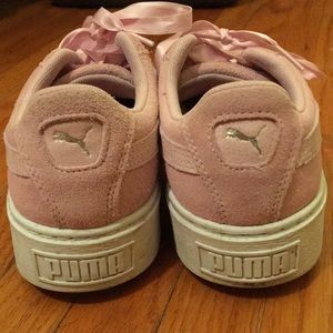 Suede Platform Galaxy Women's Sneakers